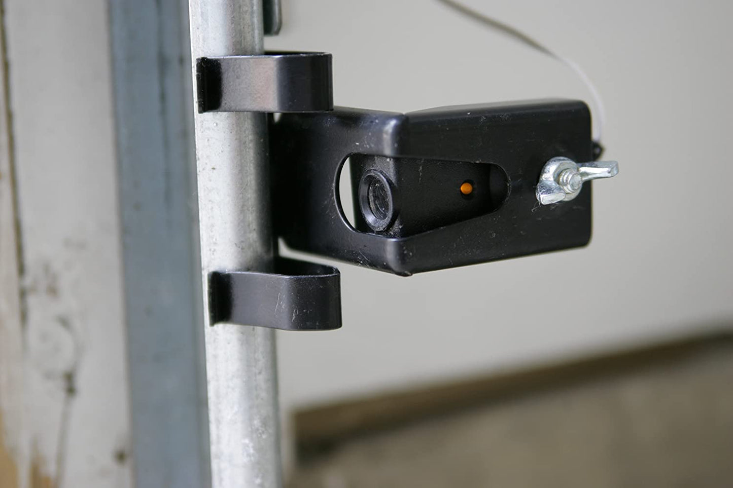 Garage Door Safety Sensors without Mounting Brackets for Liftmaster, Chamberlain and Craftsman Openers.