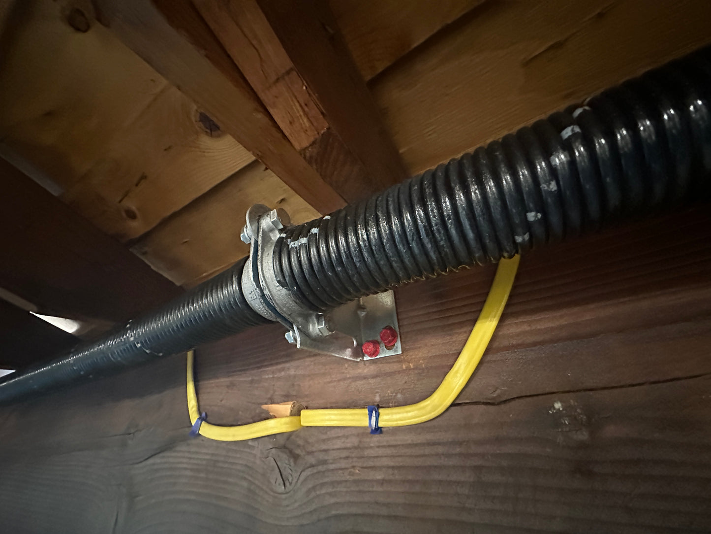 Center Bearing Bracket Plate for Garage Doors